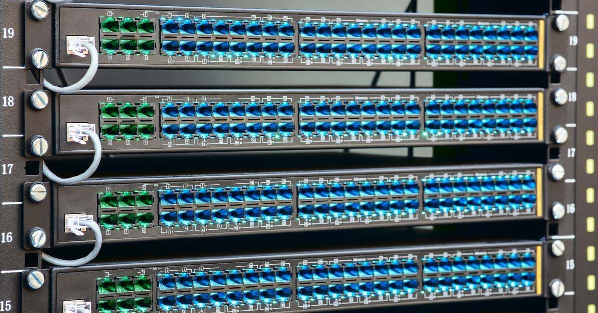 MikroTik RB4011 vs RB5009: Mana yang Lebih Kencang?